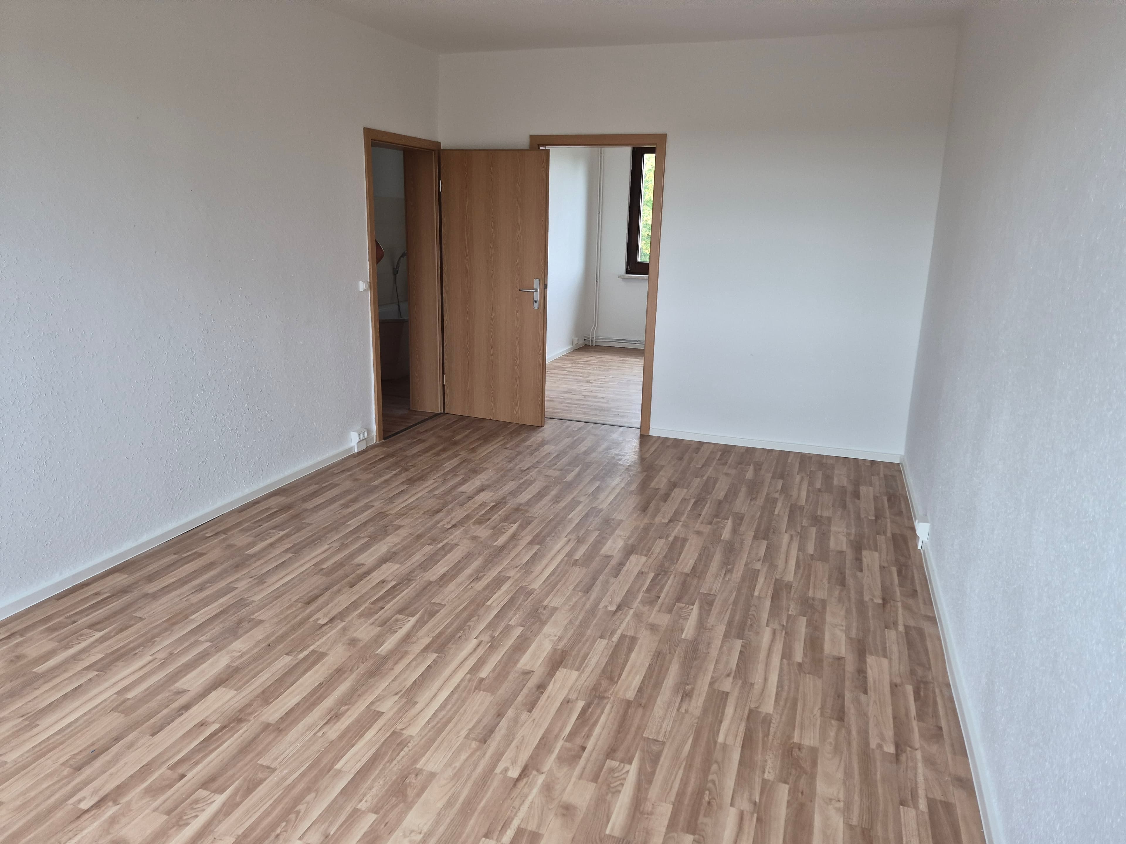 3-Raum Wohnung (Kautionsfrei) – Röbeler Straße 31, Ludorf – Bild 5